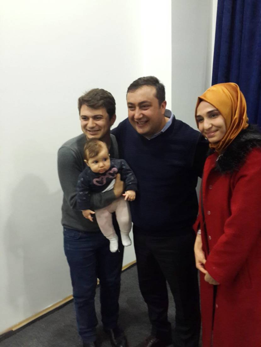 Asya Bebek ile değerli Anne ve Babası ile Ankara Kitap Fuarında söyleşi sonrası bir arada idik